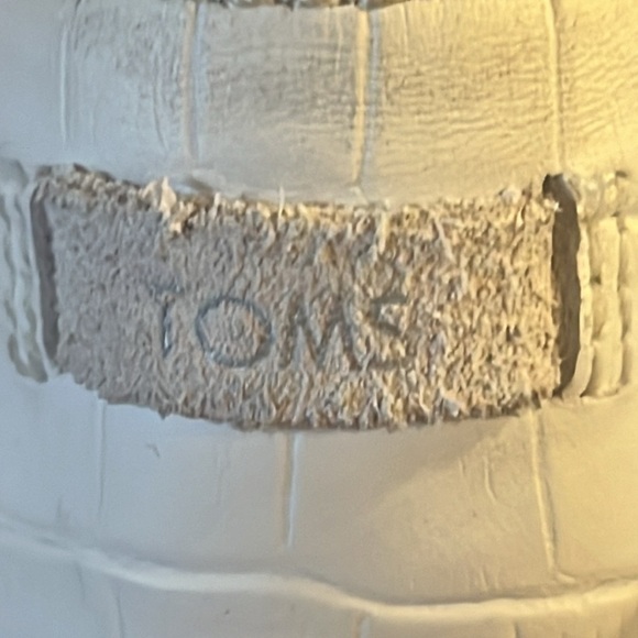 TOMS Women's Shaye Low Croc Embossed Leather Booties - Size 7 - Picture 7 of 11